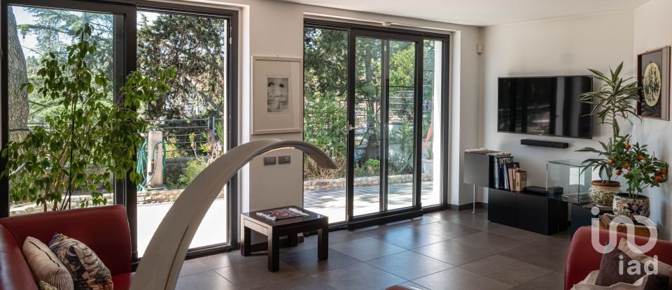 Townhouse 5 rooms of 336 m² in Civitanova Marche (62012)