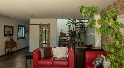 Casa indipendente 5 locali di 336 m² in Civitanova Marche (62012)