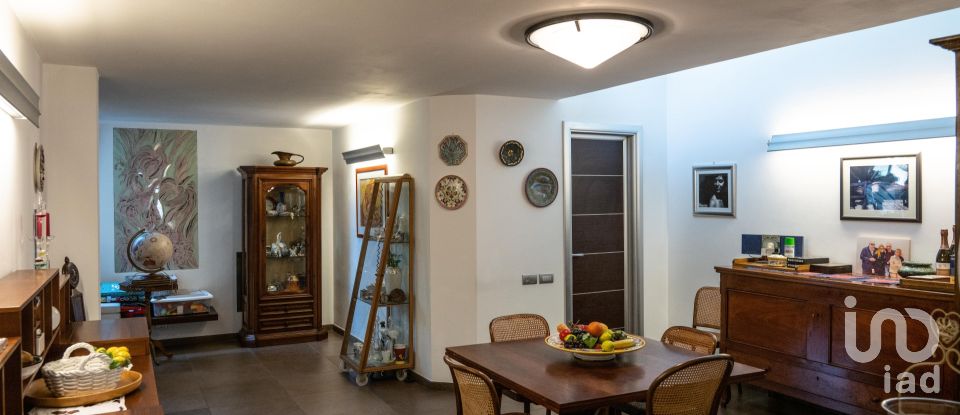 Townhouse 5 rooms of 336 m² in Civitanova Marche (62012)