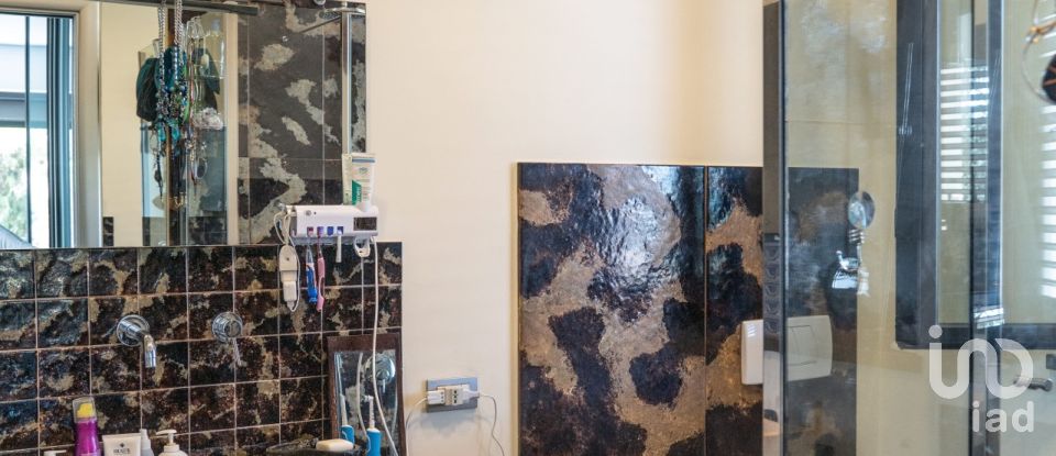 Townhouse 5 rooms of 336 m² in Civitanova Marche (62012)