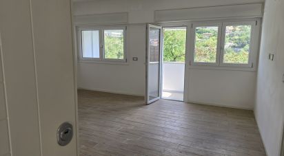 Bilocale di 51 m² a Genova (16159)