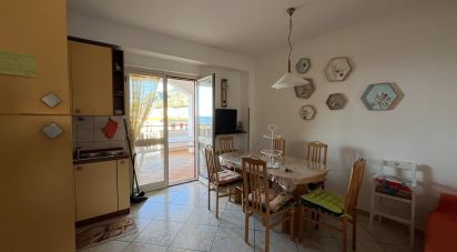 Appartamento 6 locali di 100 m² a - (87030)