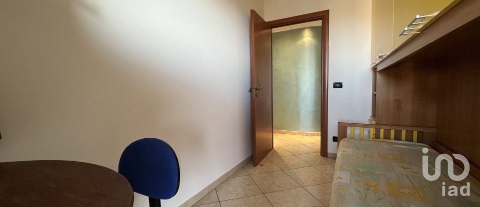 Appartamento 6 locali di 100 m² a - (87030)