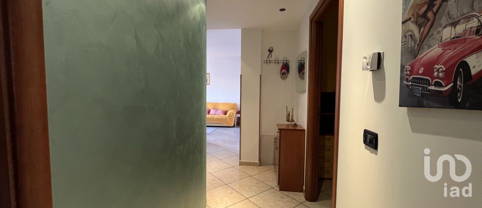 Appartamento 6 locali di 100 m² a - (87030)