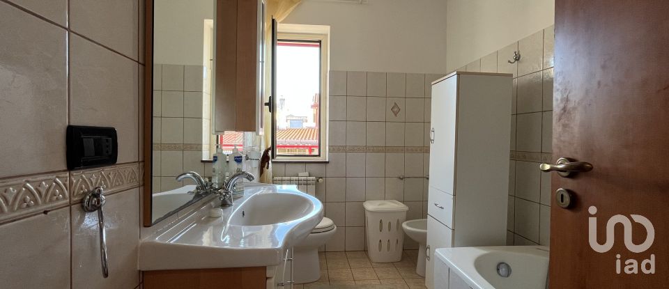 Appartamento 6 locali di 100 m² a - (87030)