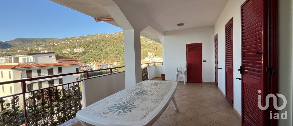 Appartamento 6 locali di 100 m² a - (87030)