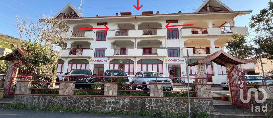 Appartamento 6 locali di 100 m² a - (87030)