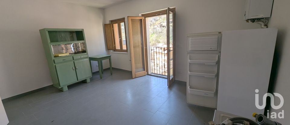 Costruzione di 217 m² in L'Aquila (67100)