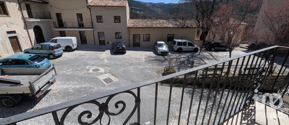 Costruzione di 217 m² in L'Aquila (67100)