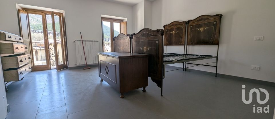 Costruzione di 217 m² in L'Aquila (67100)