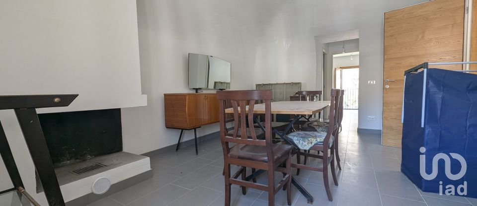 Costruzione di 217 m² in L'Aquila (67100)