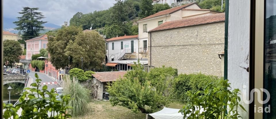 Appartamento 5 locali di 101 m² a Borgomaro (18021)