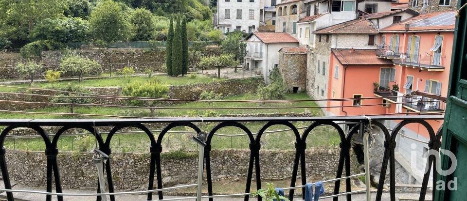 Appartamento 5 locali di 101 m² a Borgomaro (18021)