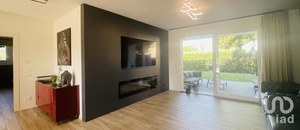 Appartamento 8 locali di 167 m² a Padova (35133)