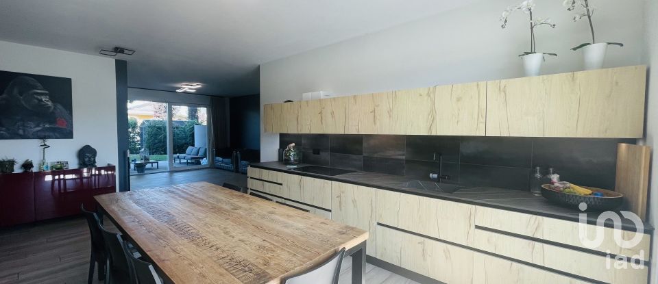 Appartamento 8 locali di 167 m² a Padova (35133)