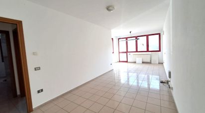 Monolocale di 65 m² a Polesella (45038)