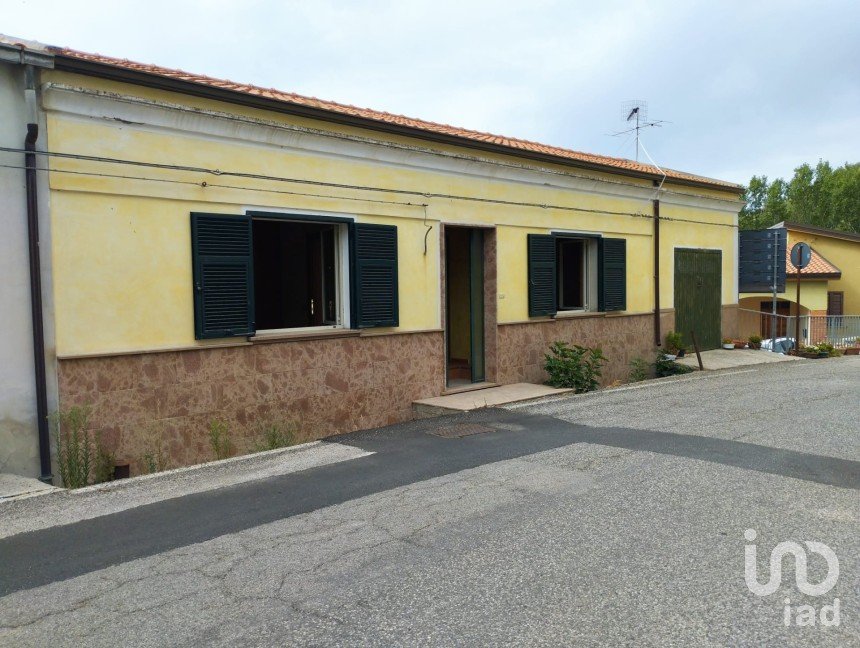 Casa indipendente / Villa 8 locali di 150 m² in Bessude (07040)