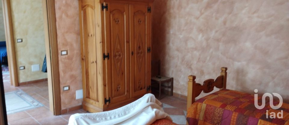 Casa indipendente / Villa 8 locali di 150 m² in Bessude (07040)