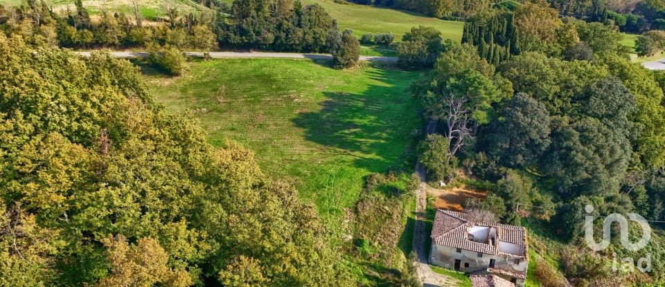 Casa indipendente / Villa 18 locali di 635 m² in Gambassi Terme (50050)