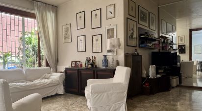 Appartamento 7 locali di 100 m² a Roma (00167)