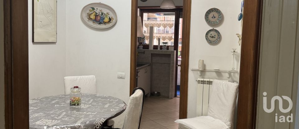 Apartment 7 rooms of 100 m² in Roma (00167)