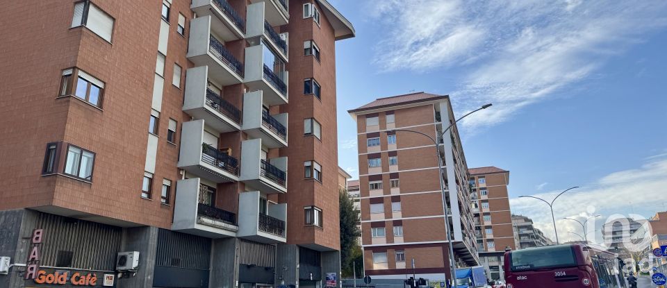 Apartment 7 rooms of 100 m² in Roma (00167)