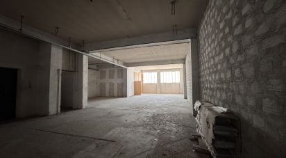 Capannone di 1.300 m² in Pesaro (61122)