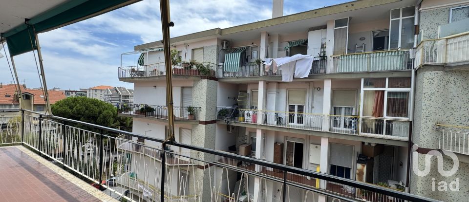 Three-room apartment of 65 m² in Albenga (17031)