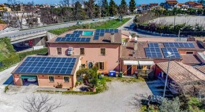 Pizzeria di 284 m² in Lanciano (66034)