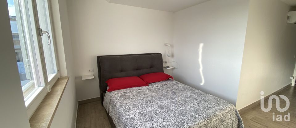 Villa Bifamiliare 4 locali di 90 m² a Guidonia Montecelio (00012)