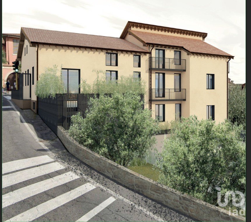 Appartamento 5 locali di 167 m² a Polpenazze del Garda (25080)