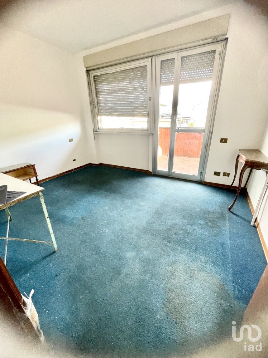 Appartamento 9 locali di 180 m² a Prato (59100)