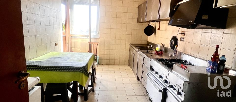 Appartamento 9 locali di 180 m² a Prato (59100)