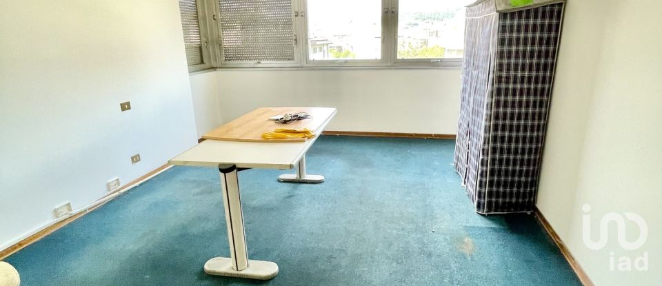 Appartamento 9 locali di 180 m² a Prato (59100)