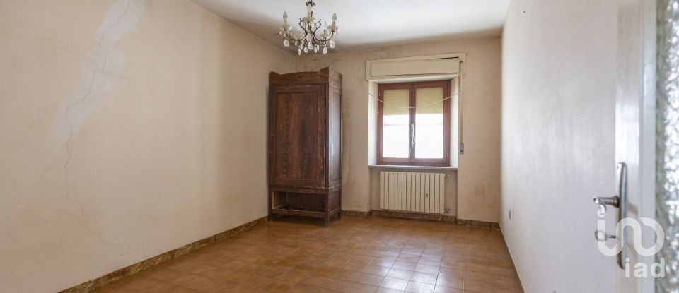 Costruzione 4 locali di 120 m² a Apiro (62021)