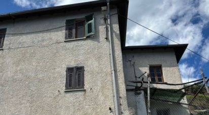 Casa indipendente 15 locali di 170 m² in Magliolo (17020)