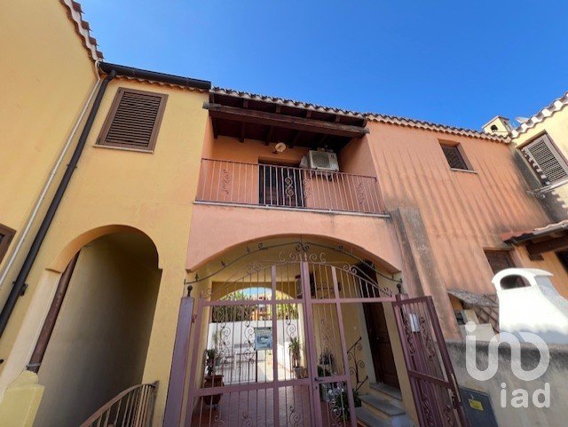 House 0 rooms of 157 m² in Tortolì (08048)