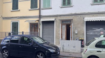 Casa indipendente 8 locali di 160 m² in Campi Bisenzio (50013)