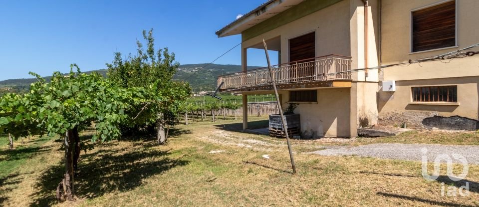House 0 rooms of 340 m² in Fumane (37022)