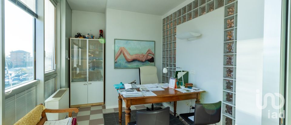 Laboratorio di 95 m² in Sant'Ambrogio di Valpolicella (37015)