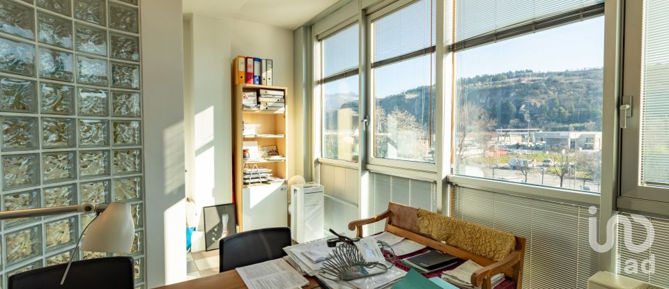 Laboratorio di 95 m² in Sant'Ambrogio di Valpolicella (37015)