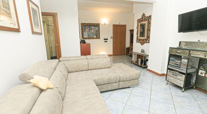Appartamento 6 locali di 100 m² a Genova (16155)