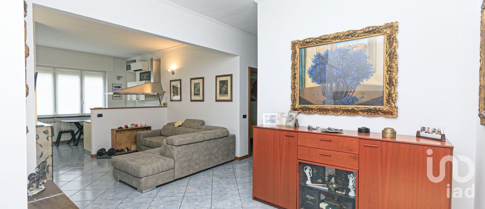 Appartamento 6 locali di 100 m² a Genova (16155)