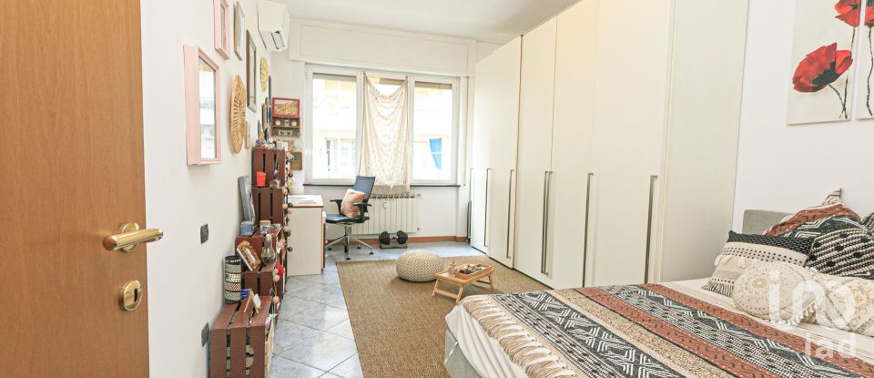 Appartamento 6 locali di 100 m² a Genova (16155)