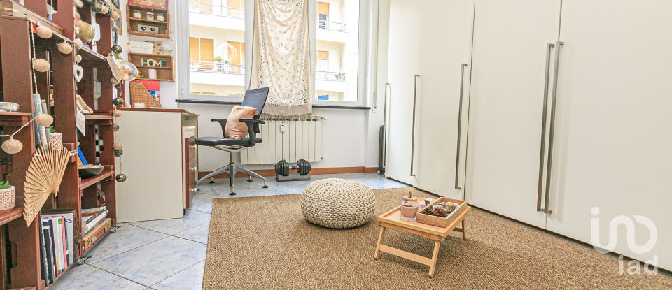 Appartamento 6 locali di 100 m² a Genova (16155)