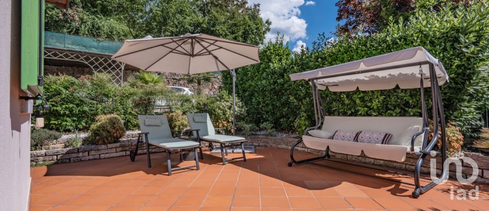 House 6 rooms of 270 m² in Torri del Benaco (37010)