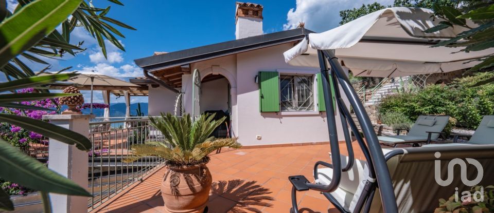 House 6 rooms of 270 m² in Torri del Benaco (37010)