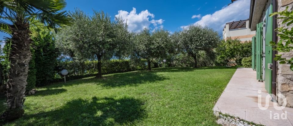 House 6 rooms of 270 m² in Torri del Benaco (37010)