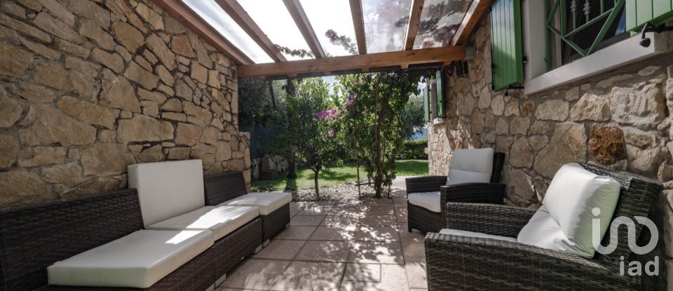 House 6 rooms of 270 m² in Torri del Benaco (37010)