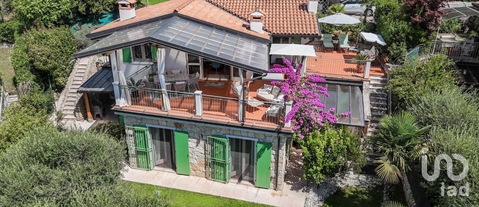 House 6 rooms of 270 m² in Torri del Benaco (37010)